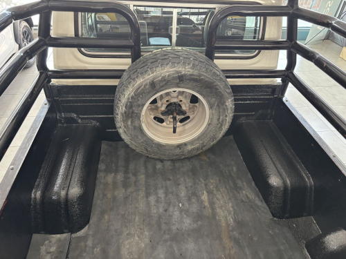 Toyota Land cruiser D/cab 4.5 V8 Diesel in Namibia