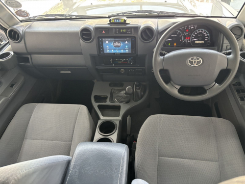Toyota Land cruiser D/cab 4.5 V8 Diesel in Namibia