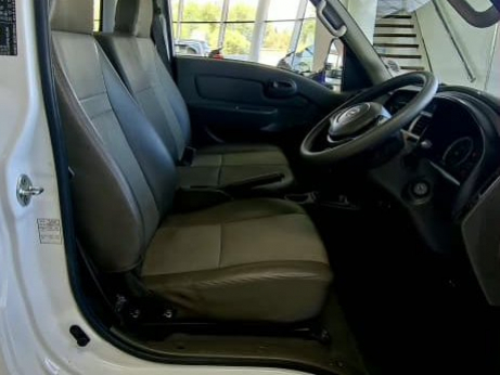Hyundai H100 2.6D A/C MT in Namibia