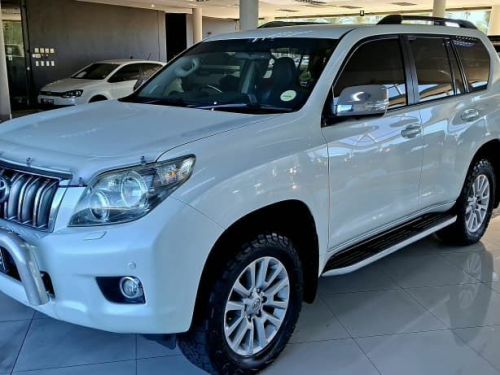 Pre-owned Toyota Prado VX 4.0 V6 AT for sale in 