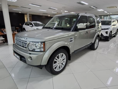 Land Rover Discovery 4 3.0 TD/SD V6 SE AT in Namibia
