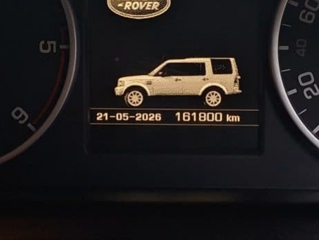 Land Rover Discovery 4 3.0 TD/SD V6 SE AT in Namibia