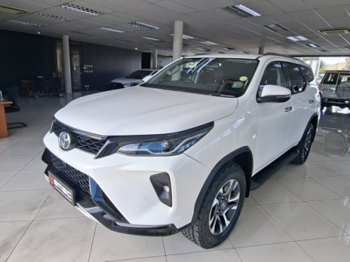 Used Toyota Fortuner 2.4 GD-6 AT 4x4 for sale in Windhoek