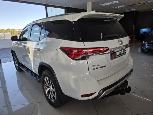 Toyota Fortuner 2.8GD-6 4x4 AT in Namibia
