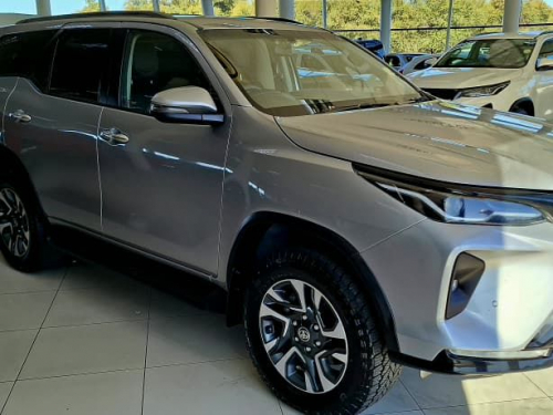 Toyota Fortuner 2.4 GD-6 4x4 AT in Namibia