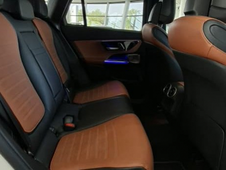 Mercedes-Benz GLC 300d 4MATIC  AT in Namibia