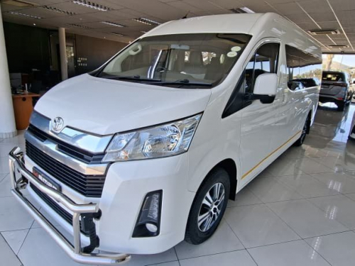Toyota Quantum 2.8 GL SLWB AT 14 Seater in Namibia