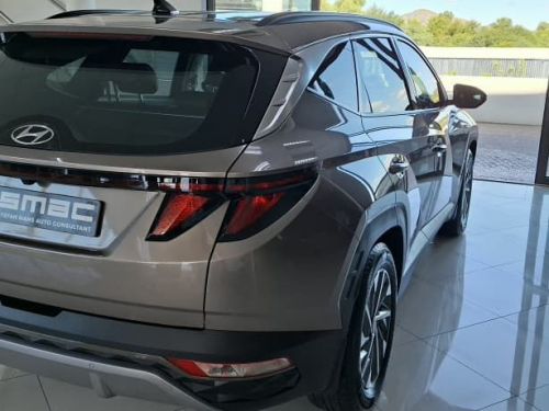 Hyundai Tucson 2.0 Executive A/t in Namibia