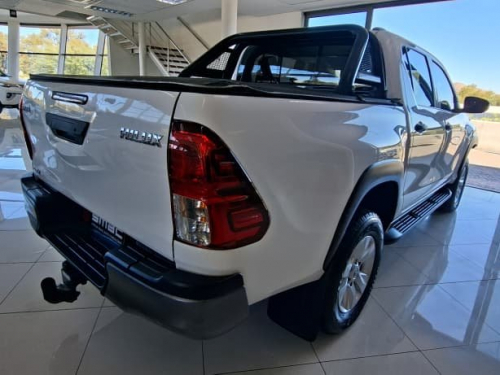 Toyota Hilux 2.4 GD6 RB SRX AT D/Cab in Namibia
