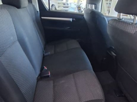 Toyota Hilux 2.4 GD6 RB SRX AT D/Cab in Namibia