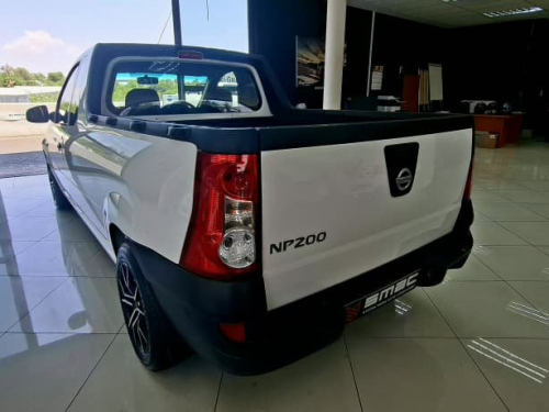 Nissan NP200 1.6 A/C in Namibia