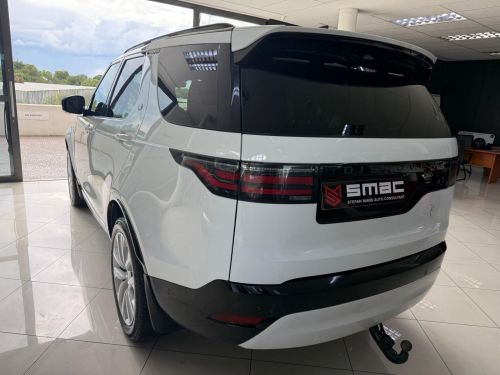 Land Rover Discovery D300 3.0 TD SE R-Dynamic  AWD in Namibia