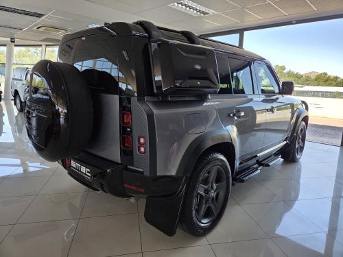Land Rover 110 D300 HSE X - Dynamic 221 KW in Namibia