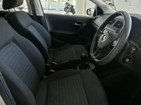 Volkswagen Polo Vivo 1.4 Trendline MT in Namibia