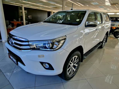 Toyota Hilux 2.8 GD-6 RB Raider AT 4x2 in Namibia