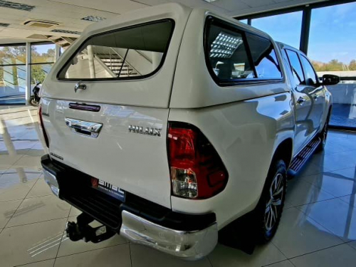Toyota Hilux 2.8 GD-6 RB Raider AT 4x2 in Namibia