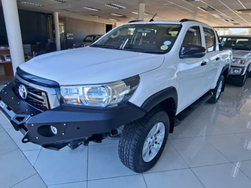 Pre-owned Toyota Hilux 2.4 GD6 RB SRX 4x2 AT D/Cab for sale in 