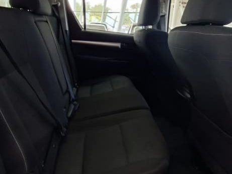 Toyota Hilux 2.4 Gd-6 Raider D/C 4x4 AT in Namibia