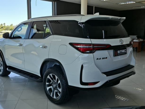Toyota Fortuner 2.4 GD-6 4x4 AT in Namibia
