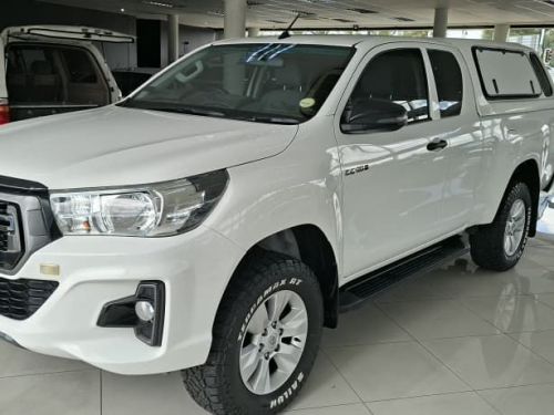 Pre-owned Toyota Hilux 2.4 GD-6 RB SRX E/Cab MT for sale in 