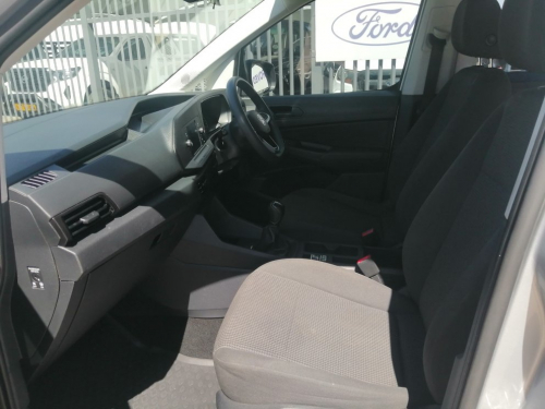 Volkswagen CADDY MAXI KOMBI 20D in Namibia