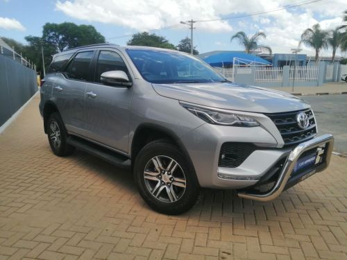 Pre-owned Toyota FORTUNER 2.4 GD-6 4X2 A/T for sale in 
