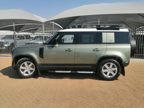 Land Rover DEFENDER 110 D300 S in Namibia