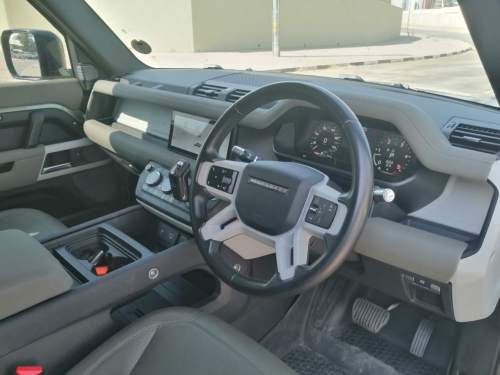 Land Rover DEFENDER 110 D300 S in Namibia