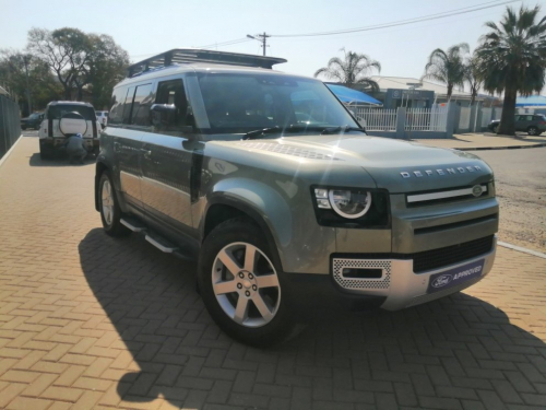 Used Land Rover DEFENDER 110 D300 S for sale in Windhoek