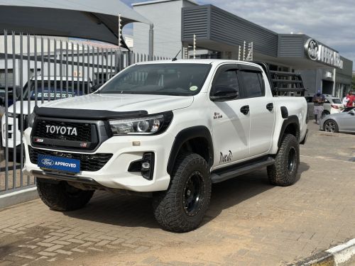 Pre-owned Toyota HILUX 2.8GD-6 RAIDER D/C 4X4 A/T for sale in 