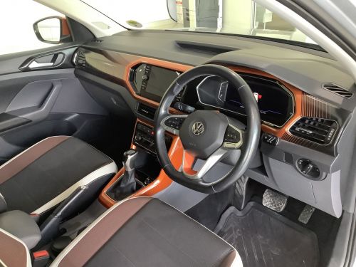 Volkswagen T CROSS  1.0 TSI HIGHLINE DSG in Namibia