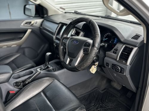 Ford RANGER 3.2 TDCI FX4 D/C 4X4 A/T in Namibia