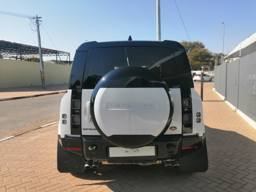 Land Rover DEFENDER  110 P525 V8 386KW in Namibia