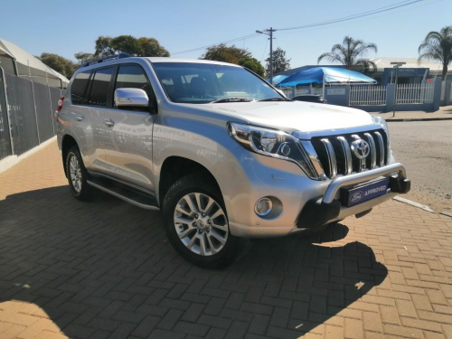 Toyota PRADO VX 30TDI A/T in Namibia