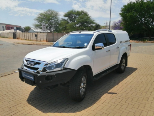 Isuzu KB	300 D-TEQ LX A/T 4X4 P/U D/C in Namibia