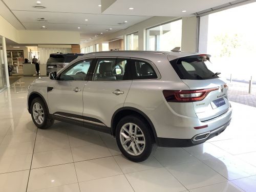 Renault KOLEOS 2.5 DYNAMIQUE CVT in Namibia