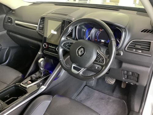 Renault KOLEOS 2.5 DYNAMIQUE CVT in Namibia