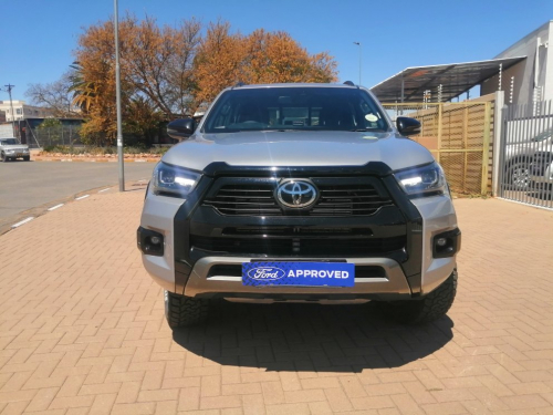 Toyota HILUX 2.8 GD-6 LEGEND 55 D/C 4X4 A/T in Namibia