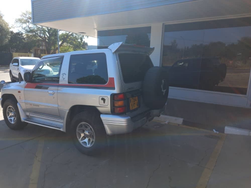 Mitsubishi PAJERO 3,5 GLS in Namibia