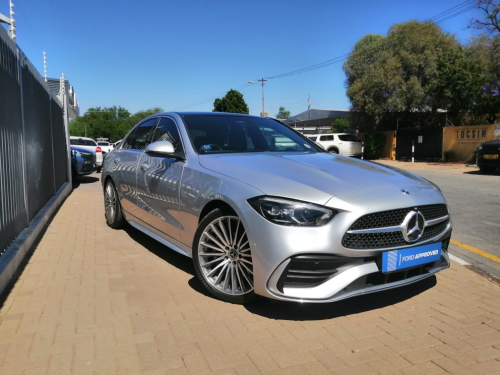Mercedes-Benz C CLASS C220 D A/T in Namibia
