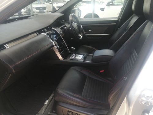 Land Rover DISCOVERY SPORT 20D HSE R-DYNAMIC in Namibia