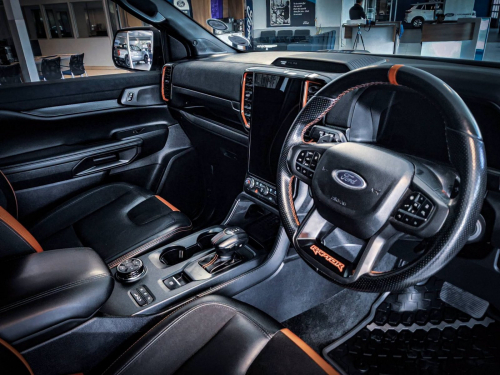Ford Ranger Raptor 3.0l V6 Twin - Turbo ECOBOOST D/C 4X4 in Namibia