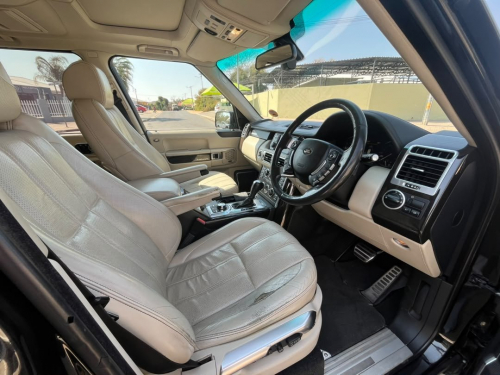 Land Rover RANGE ROVER	5.0 S/C AUTOBIO in Namibia