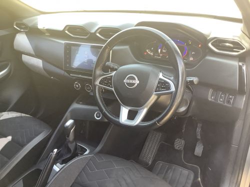 Nissan MAGNITE 1.0 ACENTA PLUS CVT in Namibia