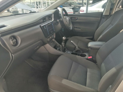 Toyota CAROLLA QUEST PLUS 1.8 in Namibia