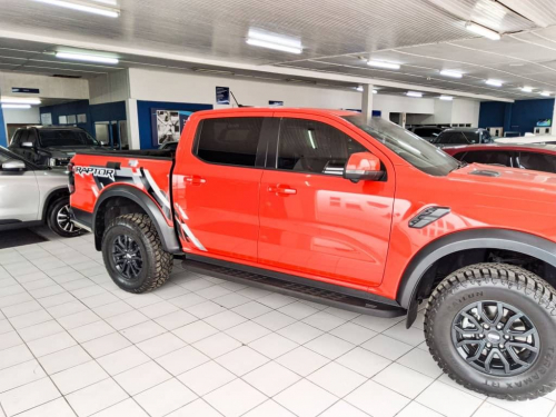Ford FORD RANGER RAPTOR 3.0 V6 TWIN TURBO in Namibia