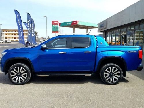 Volkswagen Amarok Aventura  3.0 V6 184 kw 4 motion in Namibia