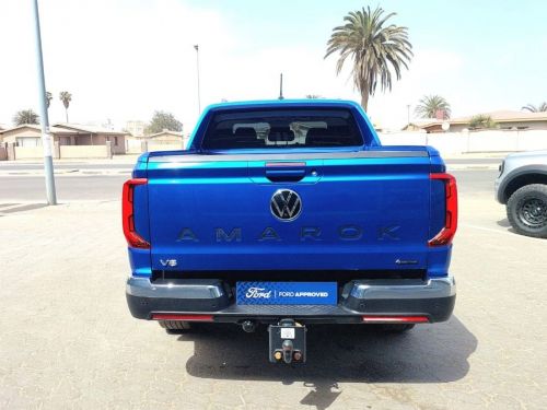 Volkswagen Amarok Aventura  3.0 V6 184 kw 4 motion in Namibia