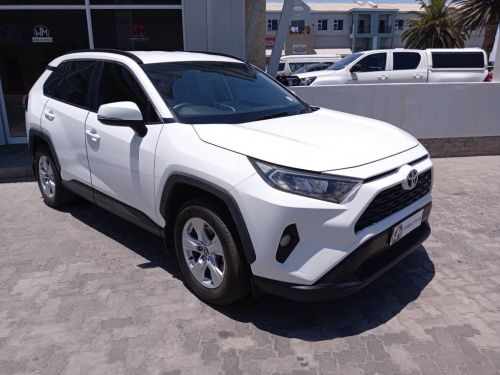 Pre-owned Toyota Rav4 2.0 CVT for sale in 