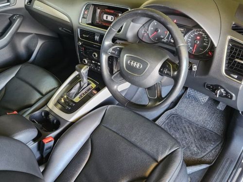 Audi Q5 2.0 TDi S Quattro S-tronic in Namibia